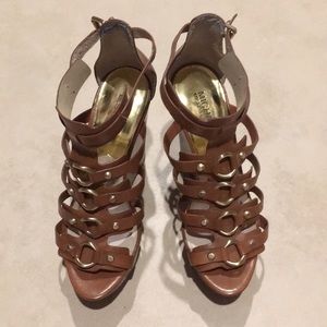 Authentic Michael Kors wedge sandals size 7.5M